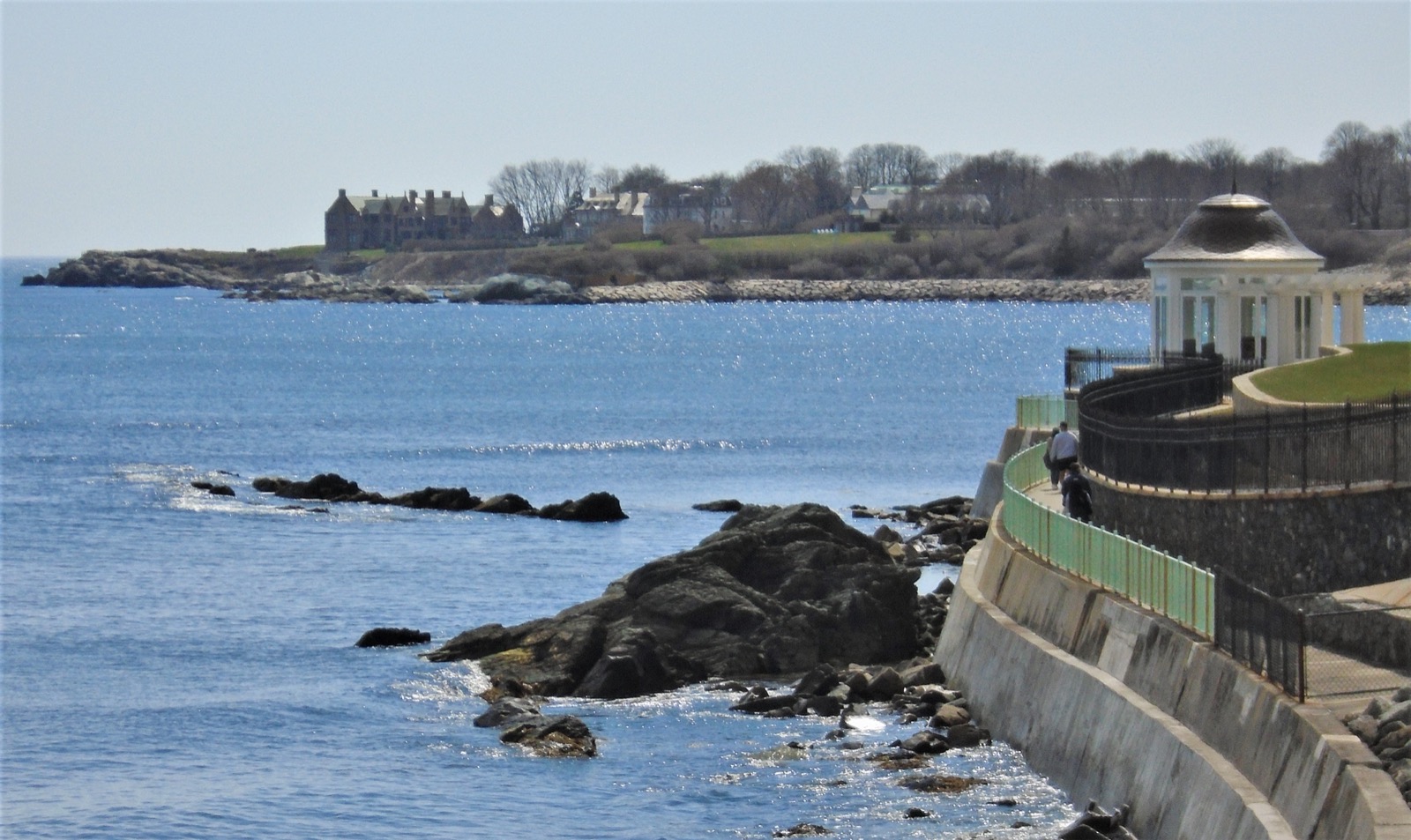 Newport Cliff Walk along the rocky shoreline and Atlantic Ocean